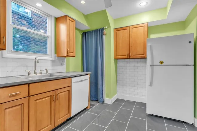 $200,000 | 1138 Arkansas Avenue, Pittsburgh, PA 15216