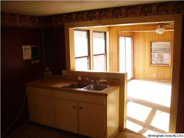 7724 Birmingport Road Mulga, AL 35118 - Photo 5 of 17