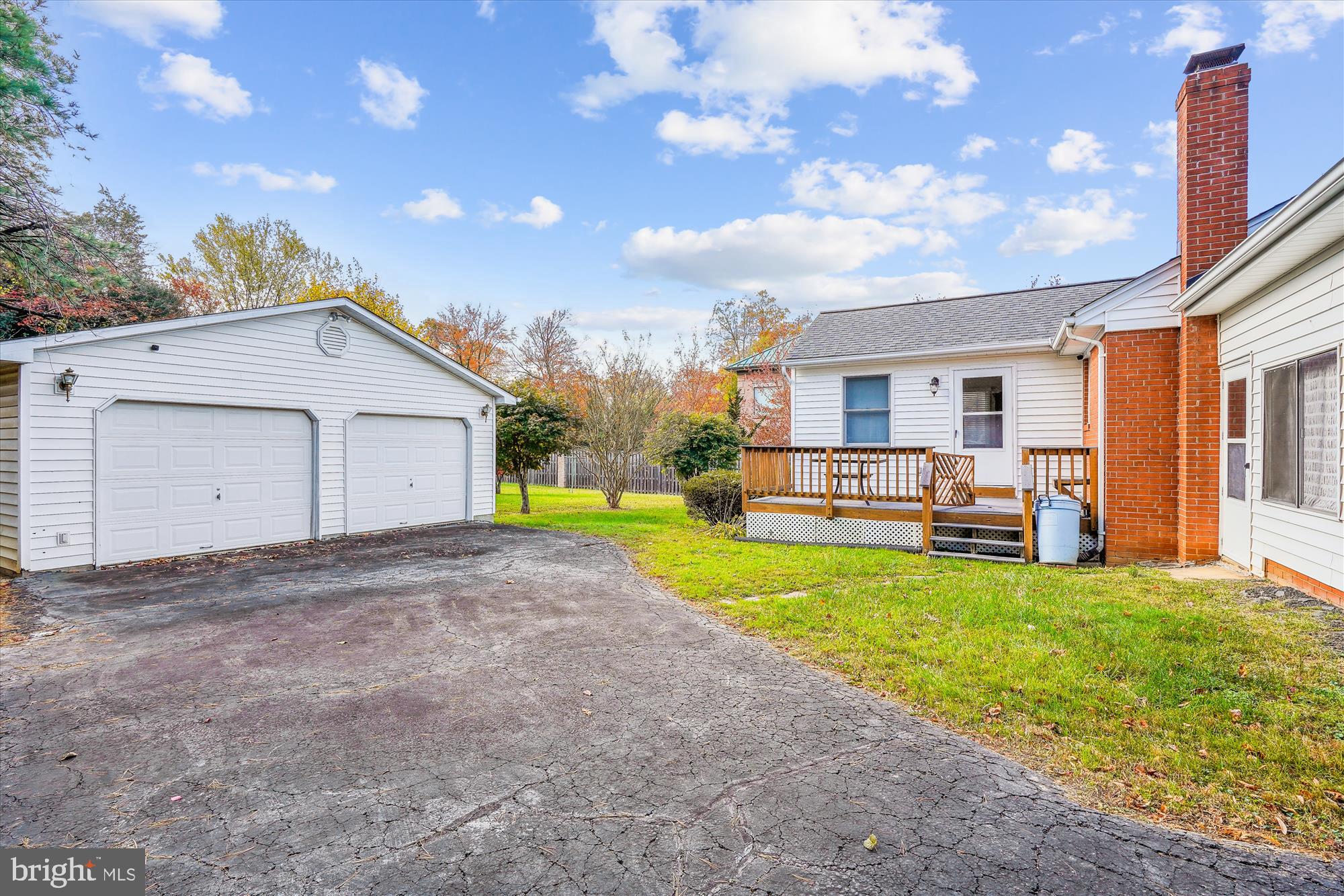 10607 Judicial Drive Fairfax, VA 22030 - Photo 7 of 60 a house view with a outdoor space