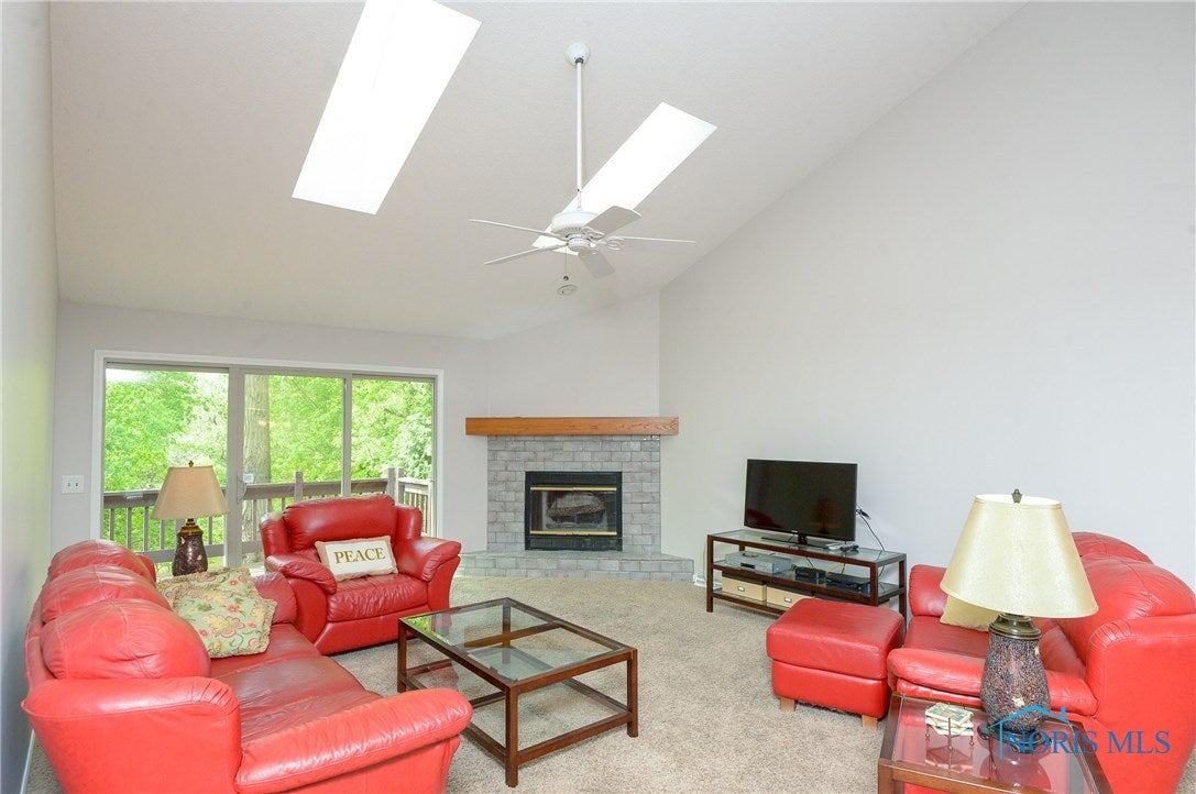 5667 Eaglebrook Road, Unit B Toledo, OH 43615 - Photo 9 of 24 Gallery Image 9