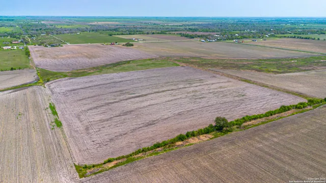 a view of an outdoor space and city view