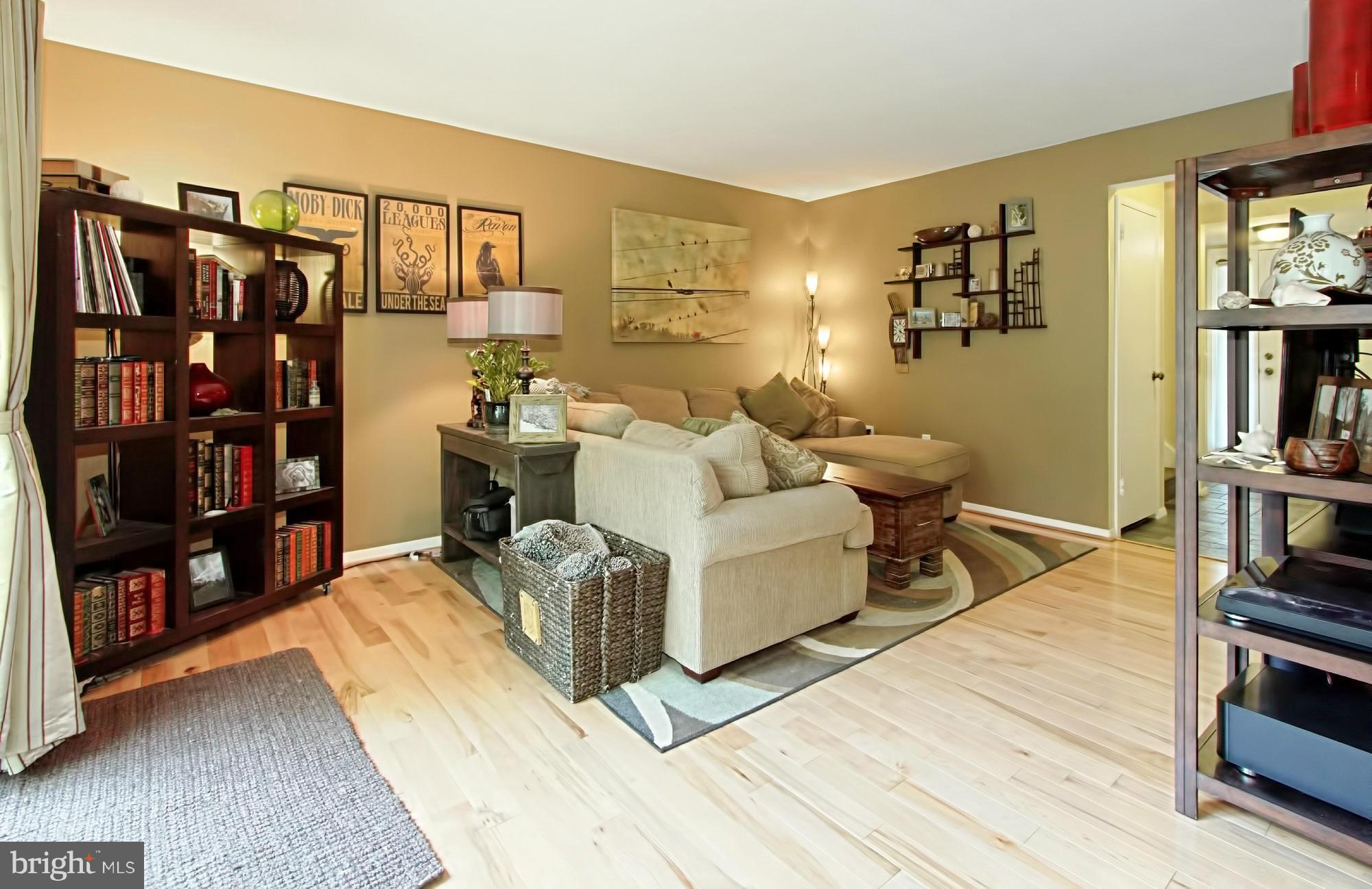 1745 Ivy Oak Square Reston, VA 20190 - Photo 7 of 30 Living Room with View to Enchanting Patio