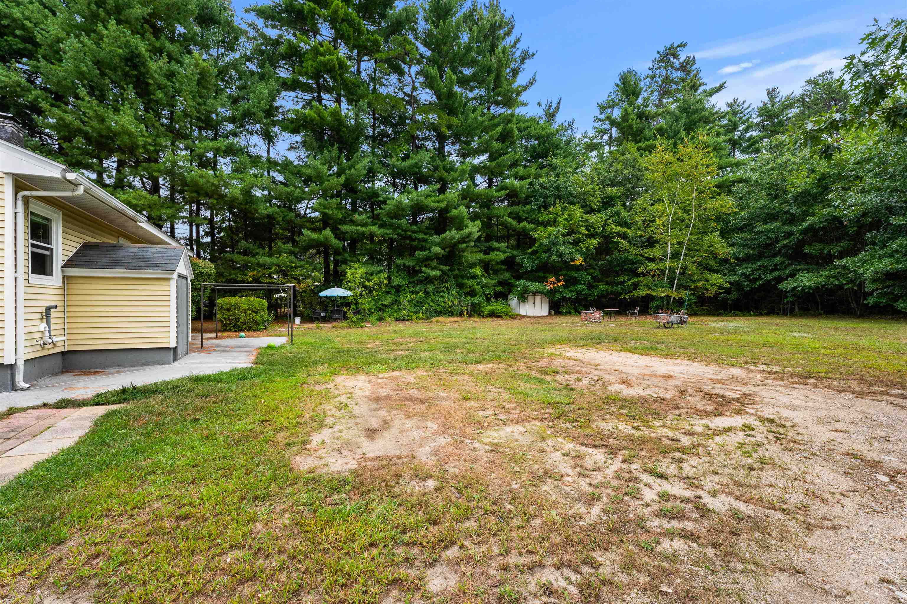 531 Mast Road Goffstown, NH 03045 - Photo 31 of 32 Gallery Image 31