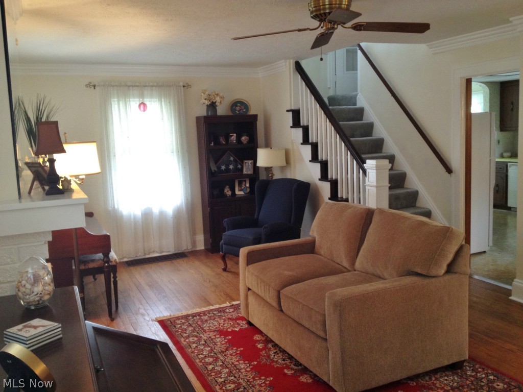 937 Roanoke Road Cleveland Heights, OH 44121 - Photo 6 of 15 Gallery Image 6
