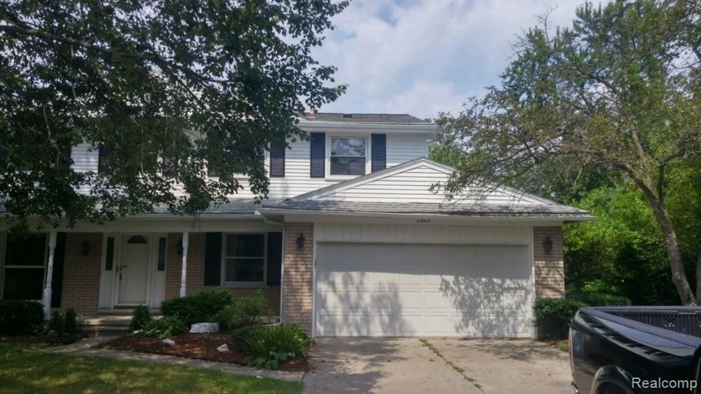 25918 Branchaster Road Farmington Hills, MI 48336 - Photo 2 of 36