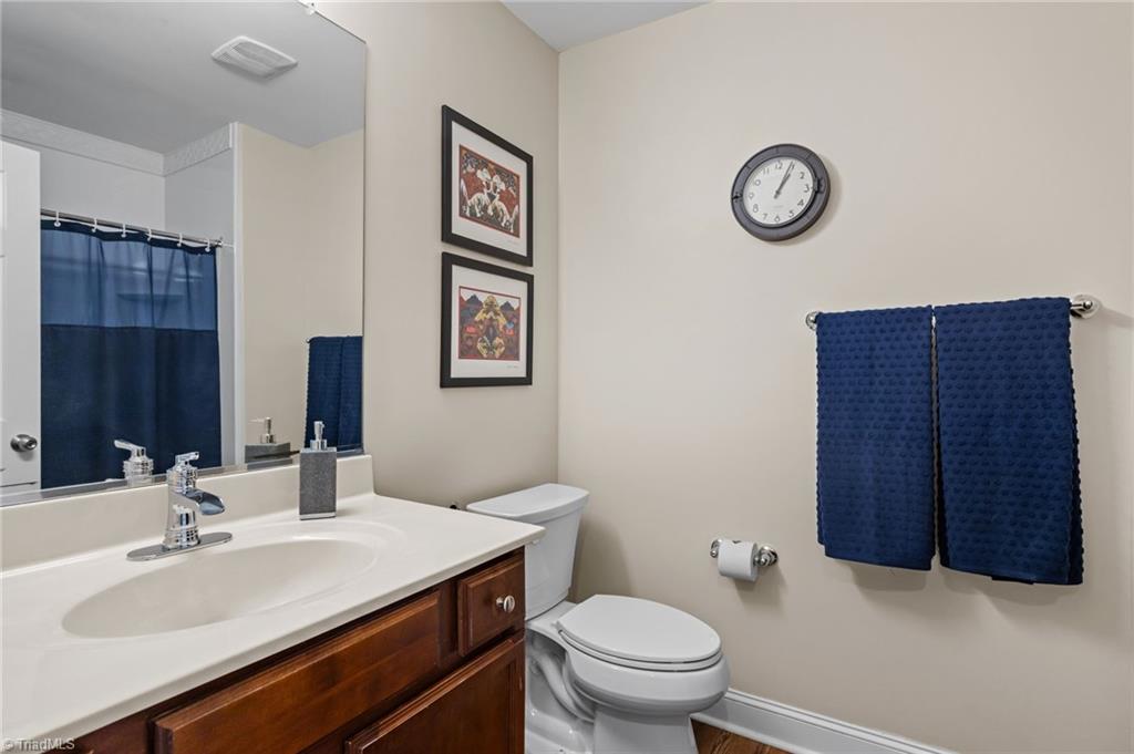 3464 Basalt Court High Point, NC 27265 - Photo 25 of 40 Well-appointed full bath with updated fixtures and neutral palette — perfect for guests or secondary bedroom use.