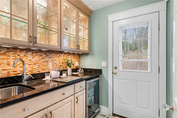 $950,000 | 147 Francis Horn Drive, South Kingstown, RI 02881
