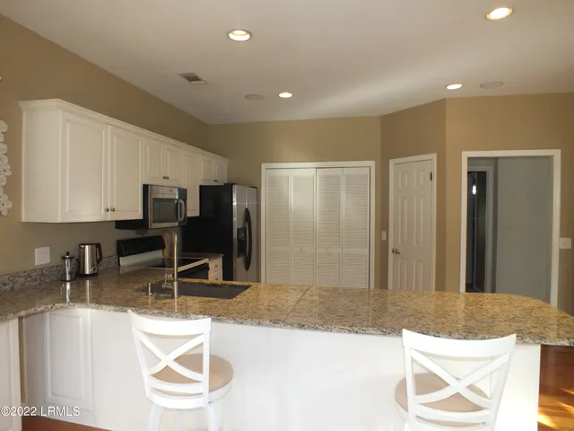 $3,110 | 714 North Reeve Road, St. Helena Island, SC 29920