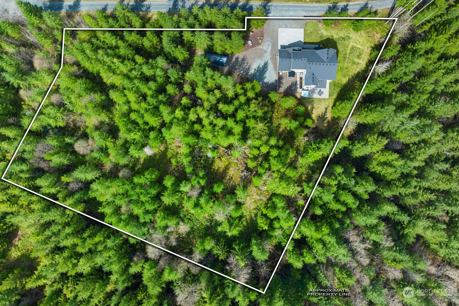 18610 Russian Road Arlington, WA 98223 - Photo 40 of 40 a view of a yard