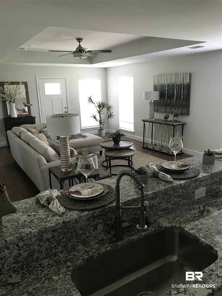 24157 Veranda Circle Elberta, AL 36530 - Photo 10 of 22 Kitchen