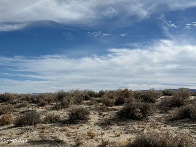 $32,500 | 5285 East 3rd Street, Silver Springs, NV 89429