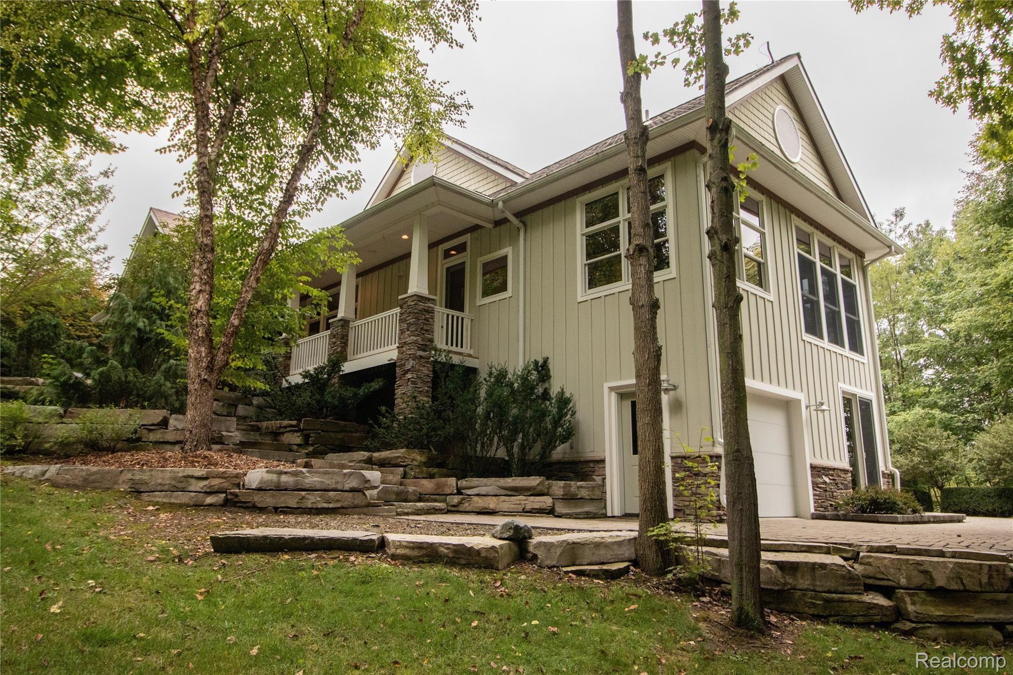 7488 Crofoot Road Fowlerville, MI 48836 - Photo 37 of 45 7488 crofoot - back 2.jpg