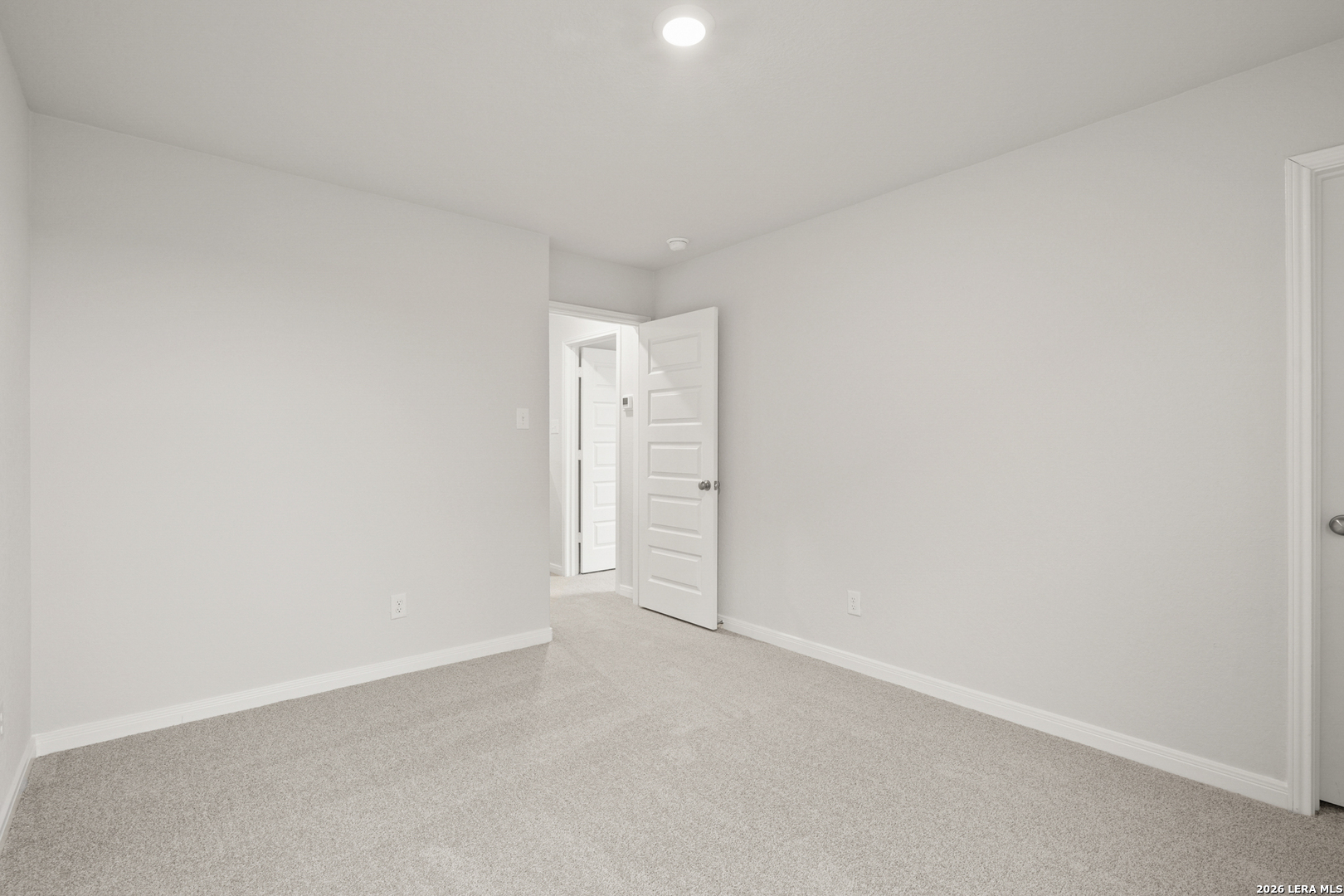 13631 Helton Pass St. Hedwig, TX 78152 - Photo 19 of 33 a view of an empty room
