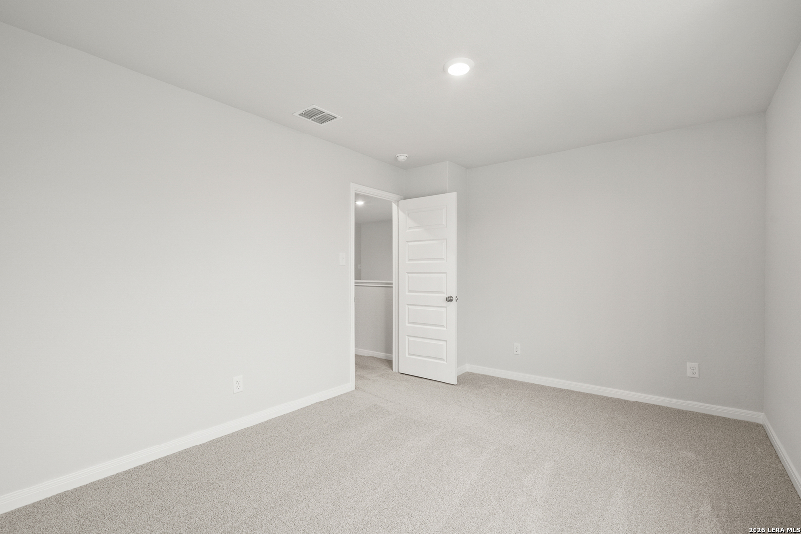 13631 Helton Pass St. Hedwig, TX 78152 - Photo 20 of 33 a view of an empty room