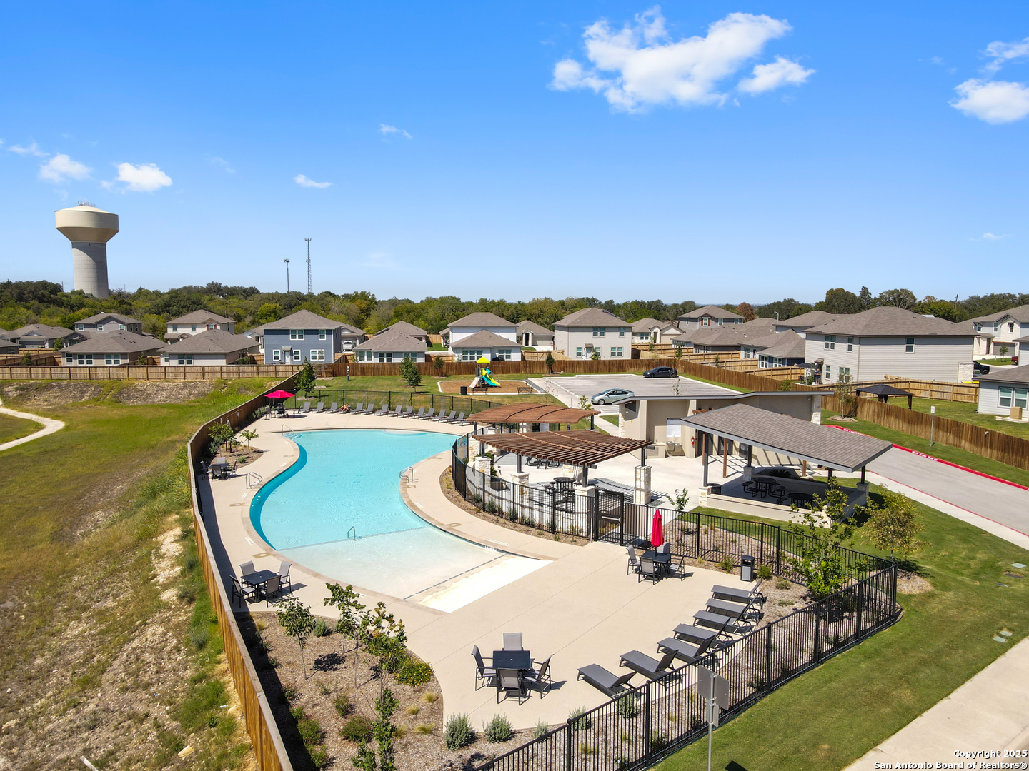 13631 Helton Pass St. Hedwig, TX 78152 - Photo 32 of 36 a view of a swimming pool