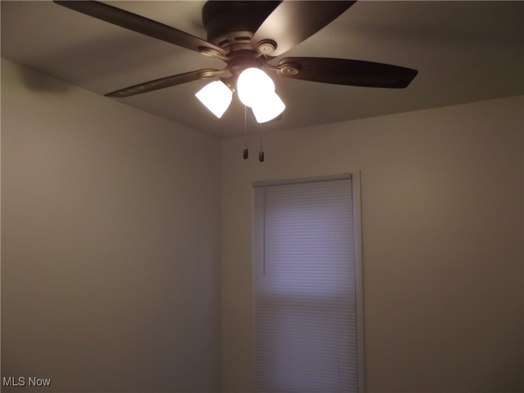 3904 Snow Road Cleveland, OH 44134 - Photo 30 of 50 Interior details with ceiling fan