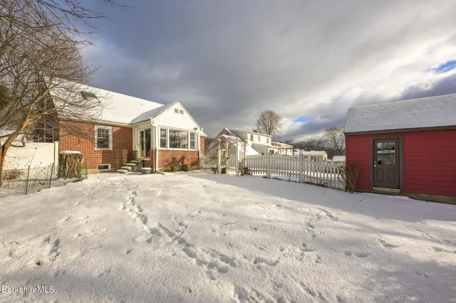 $360,000 | 135 Allengate Avenue, Pittsfield, MA 01201