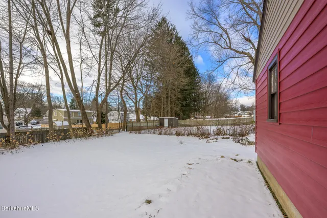 $360,000 | 135 Allengate Avenue, Pittsfield, MA 01201