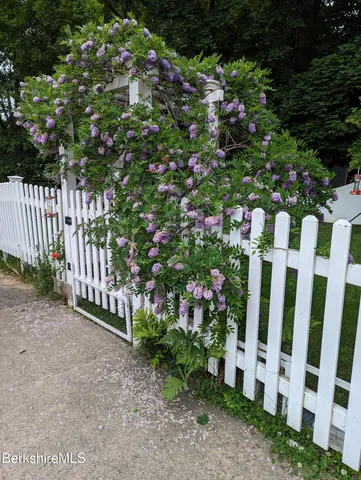 $360,000 | 135 Allengate Avenue, Pittsfield, MA 01201