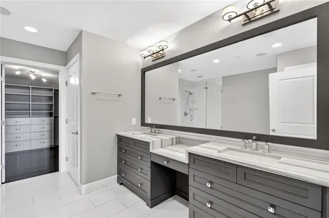 $1,050,000 | 2950 Mt Wilkinson Parkway Southeast, Unit 802, Atlanta, GA 30339