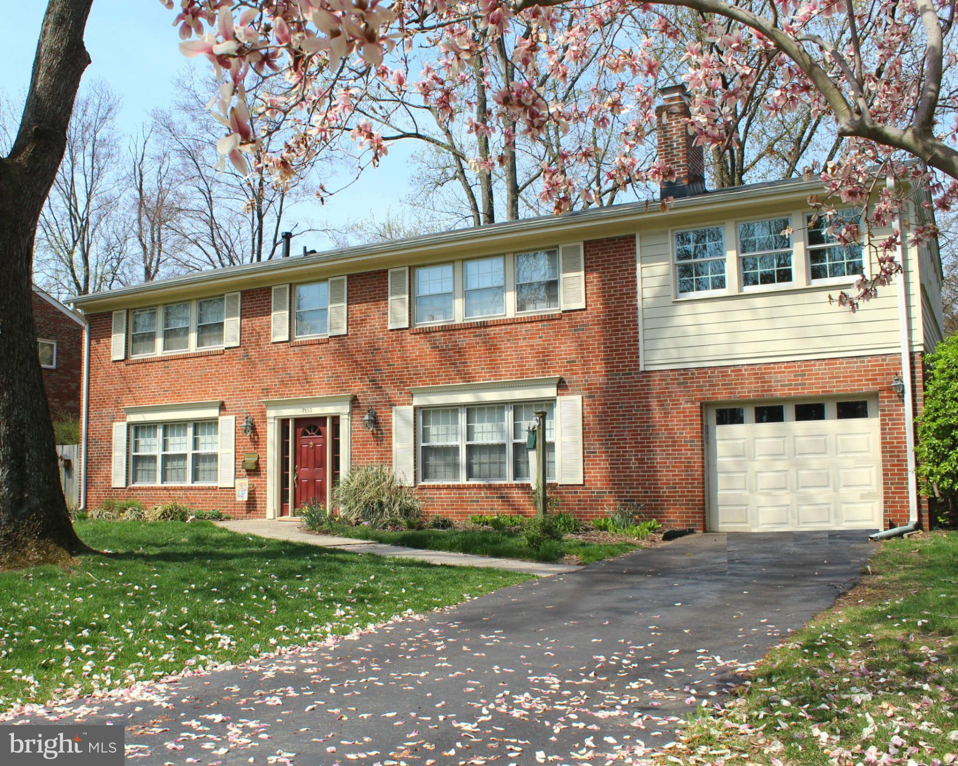 7113 Thrasher Road McLean, VA 22101 - Photo 1 of 28 Exterior (Front)