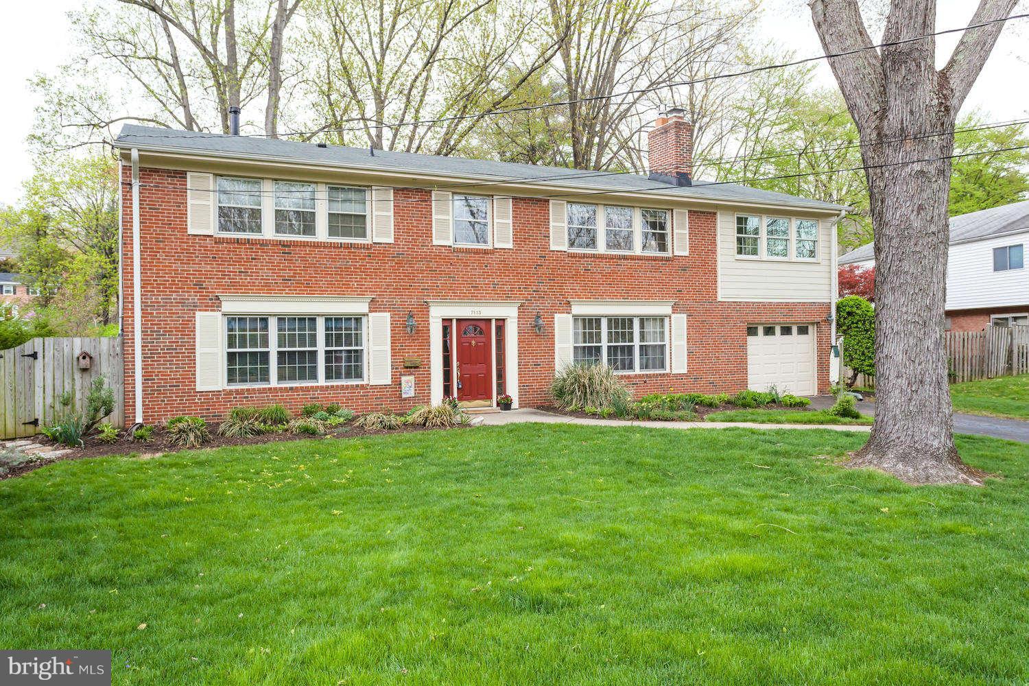 7113 Thrasher Road McLean, VA 22101 - Photo 2 of 28 Exterior (Front)