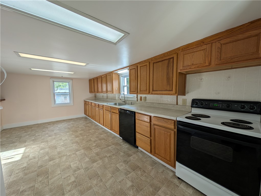 15 Church Street Oneonta, NY 13820 - Photo 6 of 30