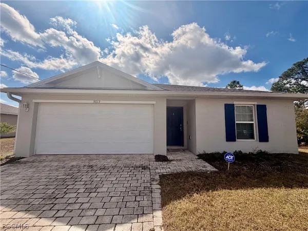 $259,000 | 5013 Pinetree Circle, LaBelle, FL 33935