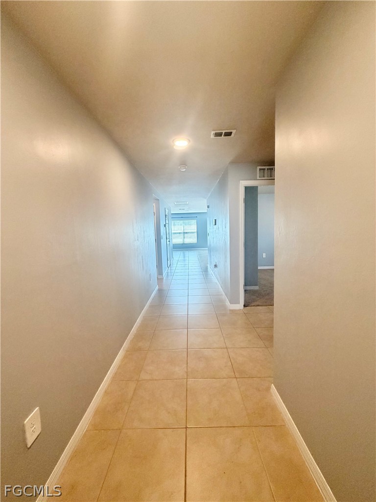 5013 Pinetree Circle LaBelle, FL 33935 - Photo 2 of 35