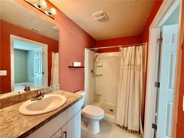 $259,000 | 5013 Pinetree Circle, LaBelle, FL 33935