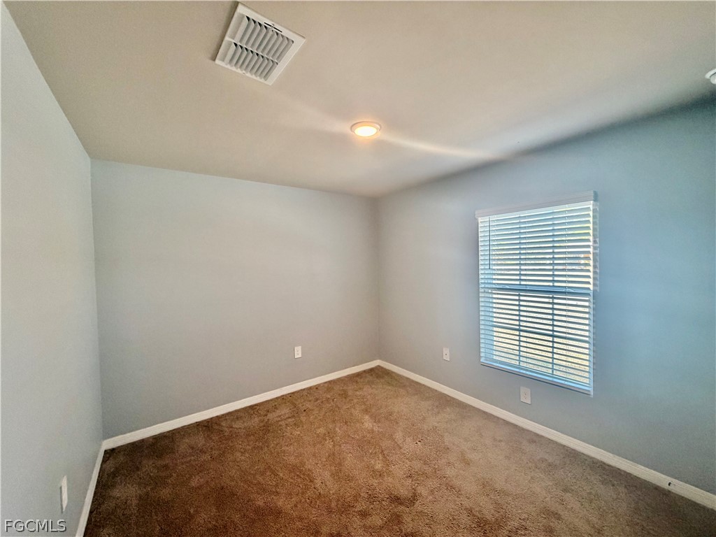 5013 Pinetree Circle LaBelle, FL 33935 - Photo 4 of 35