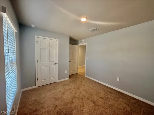 $259,000 | 5013 Pinetree Circle, LaBelle, FL 33935