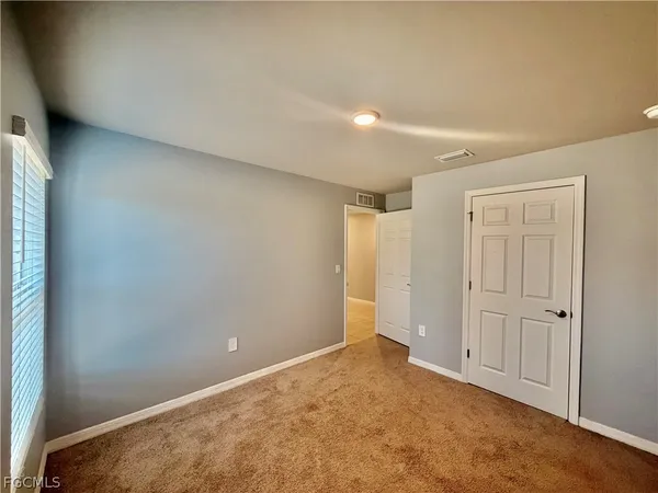 $259,000 | 5013 Pinetree Circle, LaBelle, FL 33935
