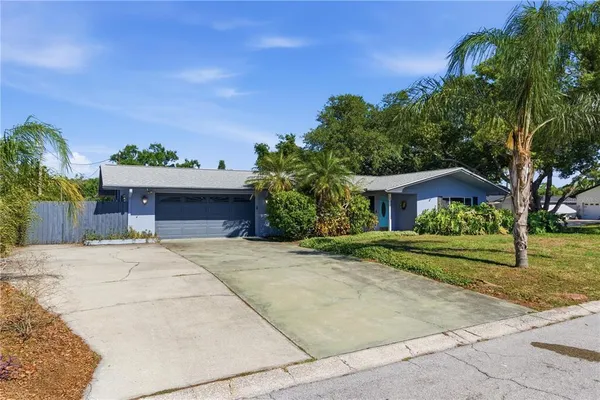 $725,000 | 1 Maplewood Avenue, Clearwater, FL 33765
