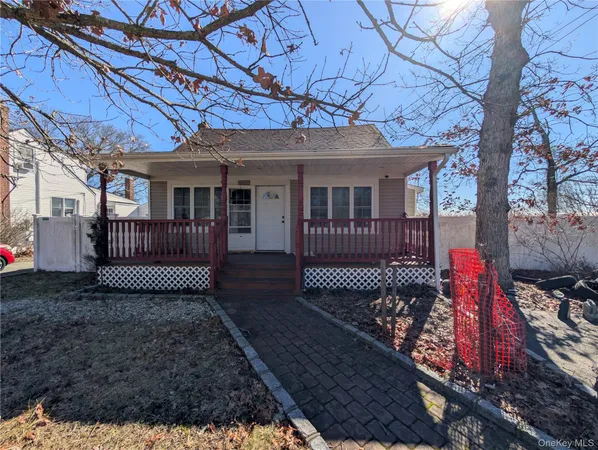 $485,000 | 127 Johns Neck Road, Shirley, NY 11967