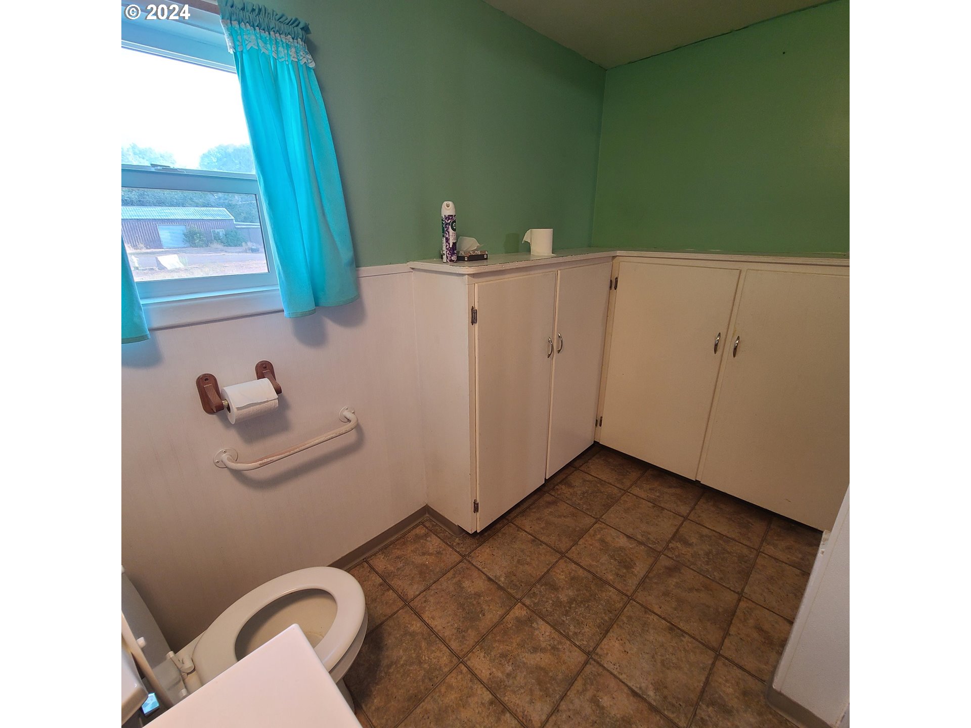 265 North 4th Street Elgin, OR 97827 - Photo 27 of 36