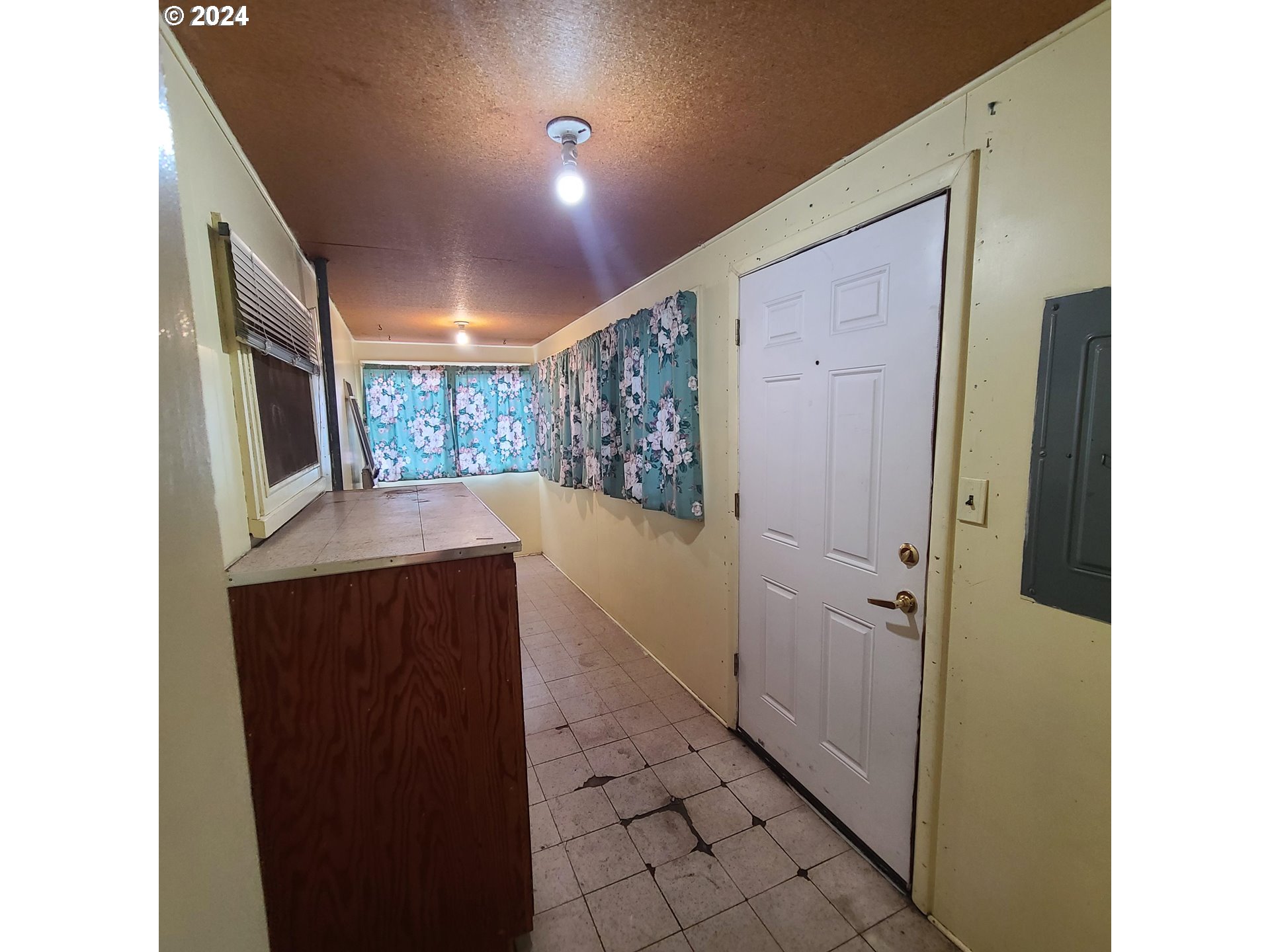 265 North 4th Street Elgin, OR 97827 - Photo 30 of 36