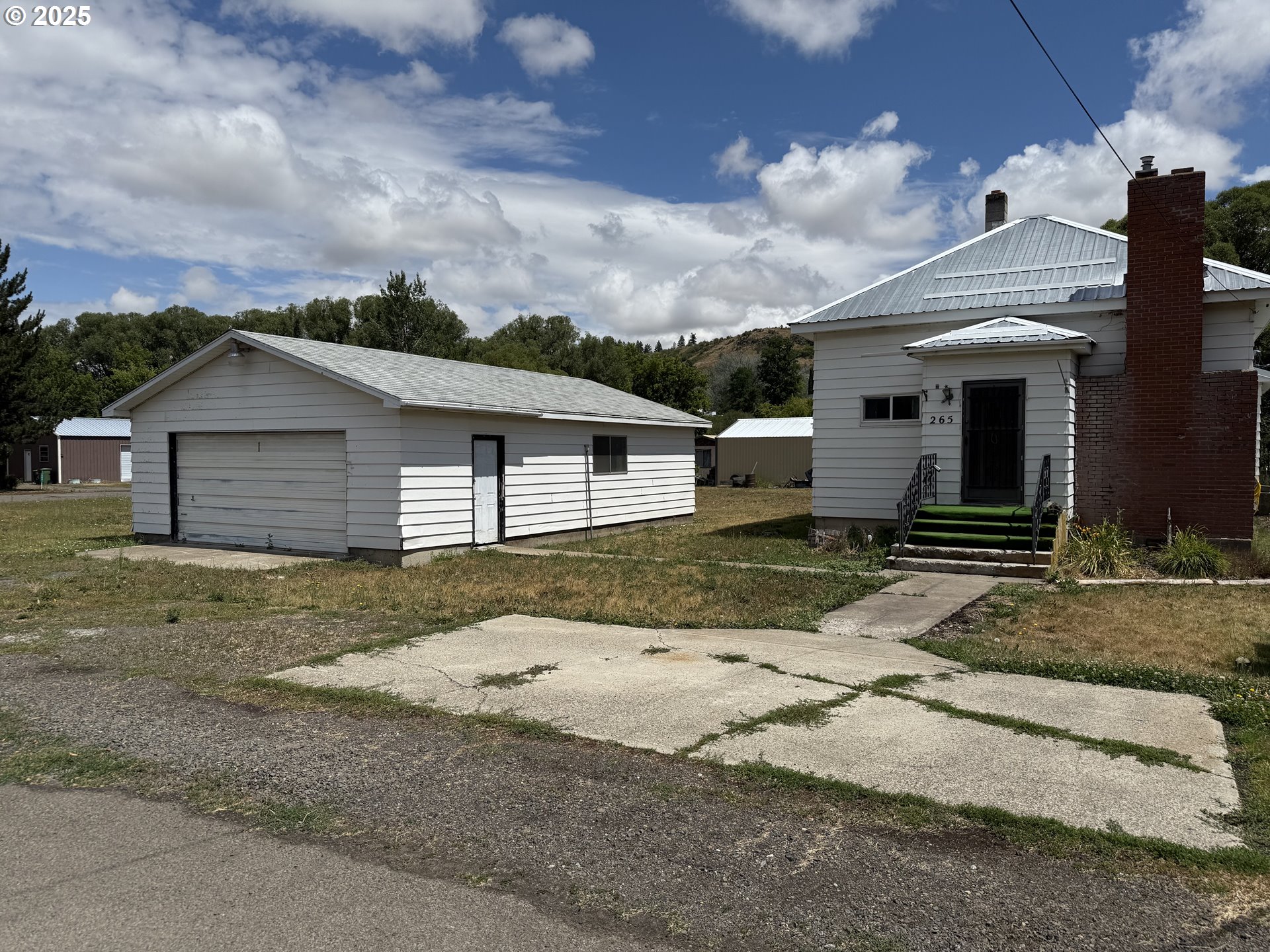 265 North 4th Street Elgin, OR 97827 - Photo 34 of 36