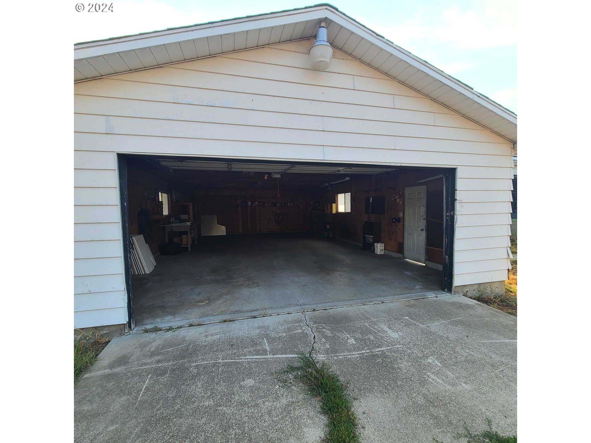 265 North 4th Street Elgin, OR 97827 - Photo 6 of 36