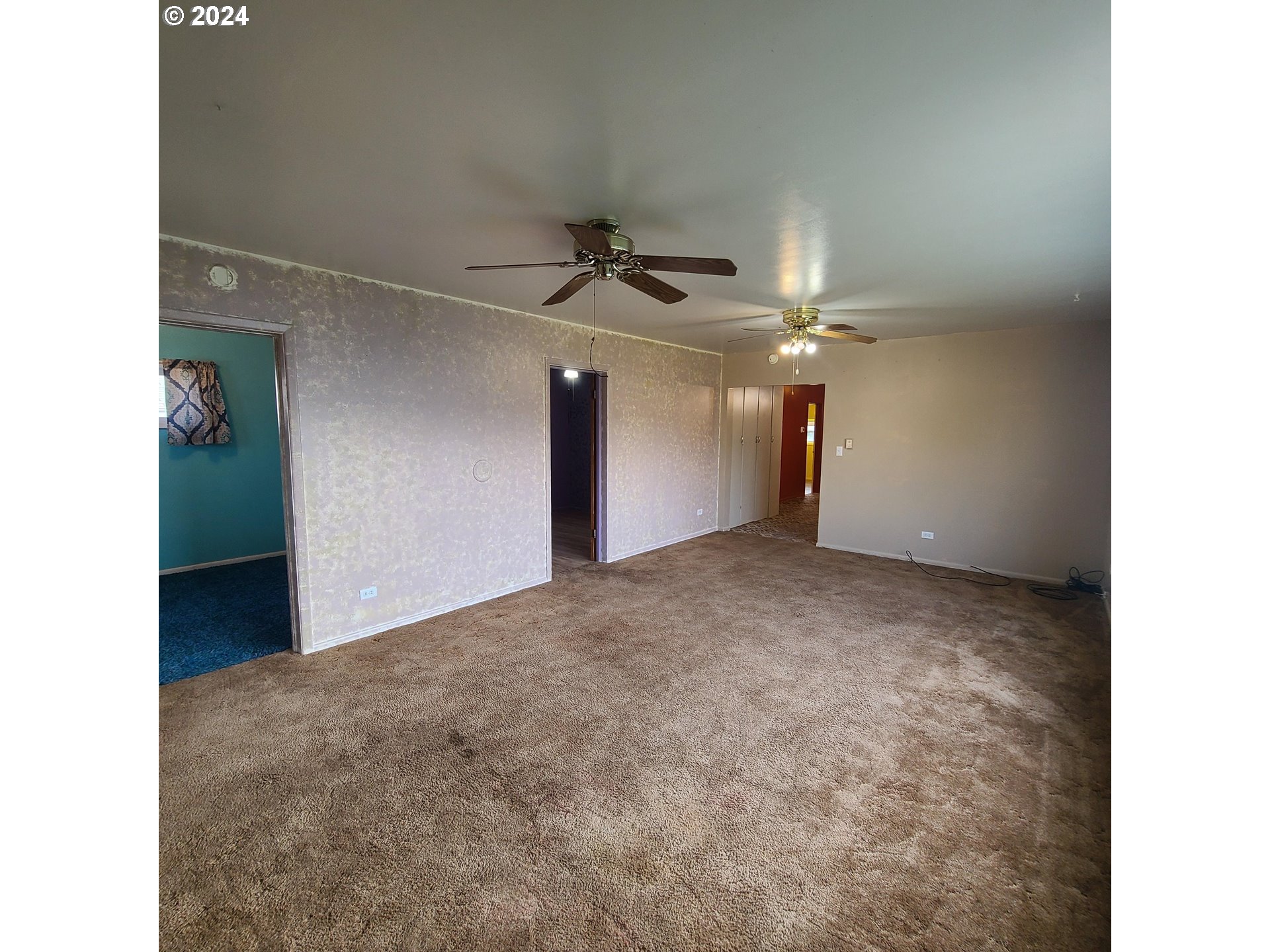 265 North 4th Street Elgin, OR 97827 - Photo 10 of 36