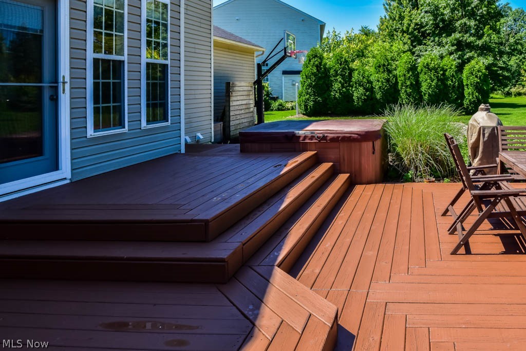 4356 Aylesford Road Uniontown, OH 44685 - Photo 26 of 31 Tiered deck.