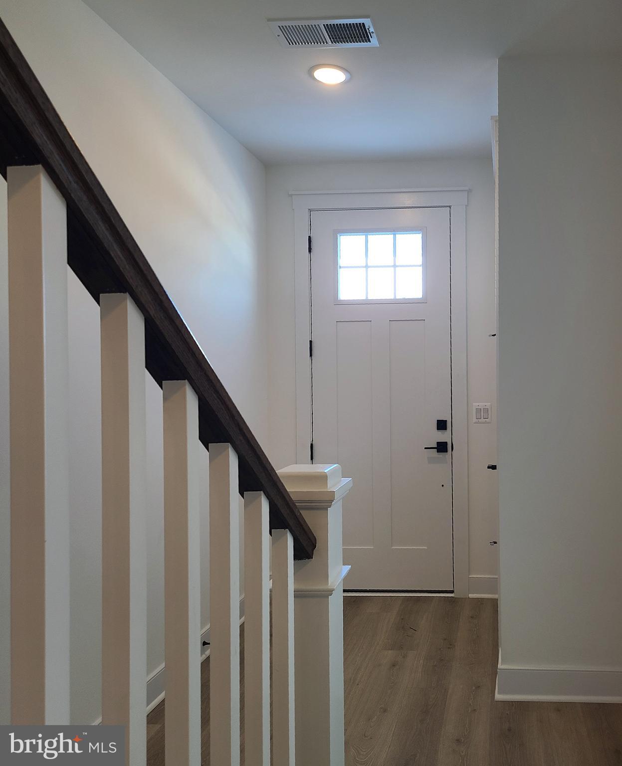 5046 Bigleaf Road Fredericksburg, VA 22407 - Photo 2 of 33 1st Floor Entry