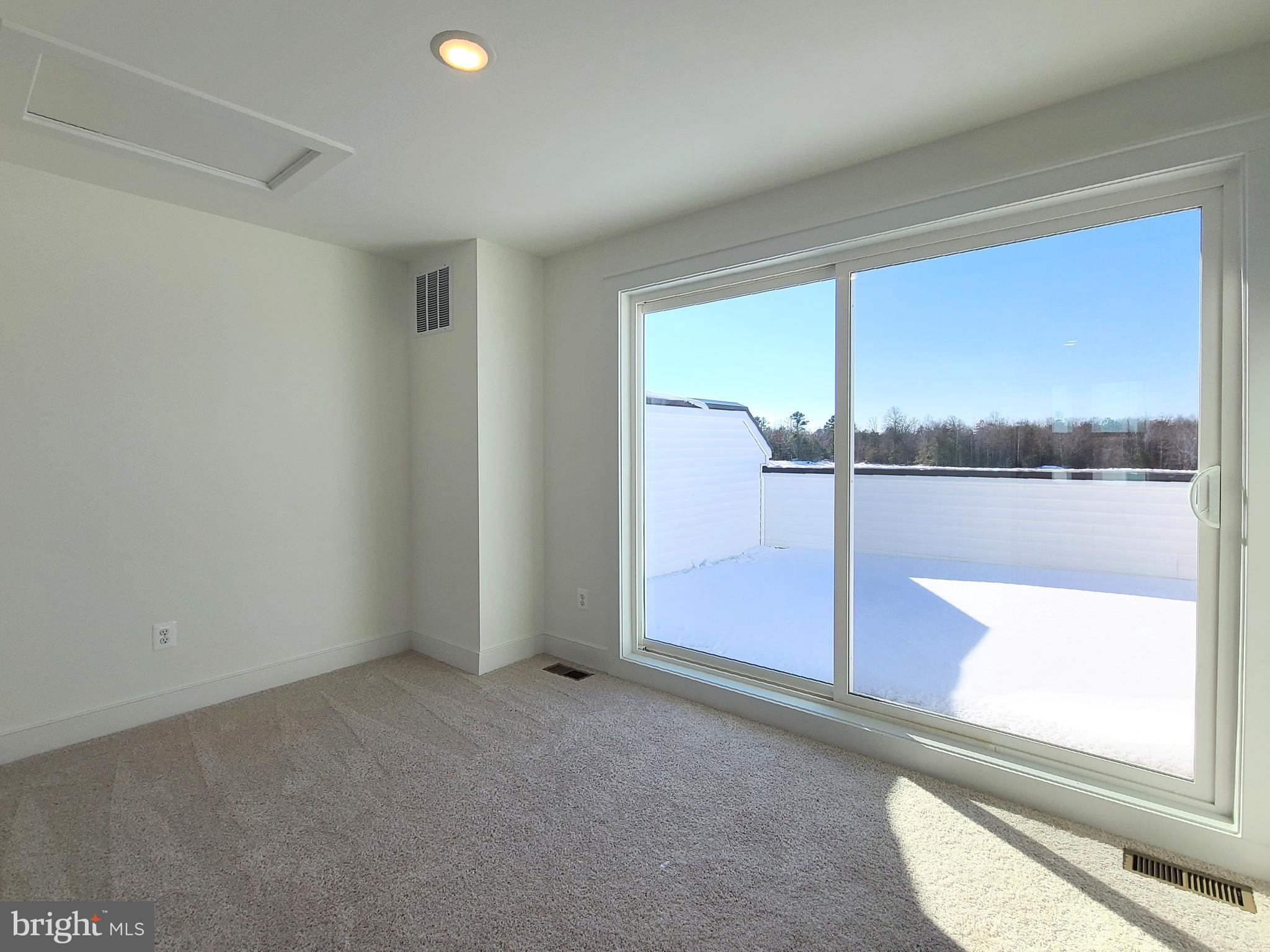 5046 Bigleaf Road Fredericksburg, VA 22407 - Photo 21 of 33 4th Floor Loft