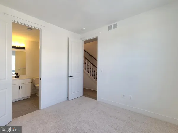 $2,950 | 5046 Bigleaf Road, Fredericksburg, VA 22407