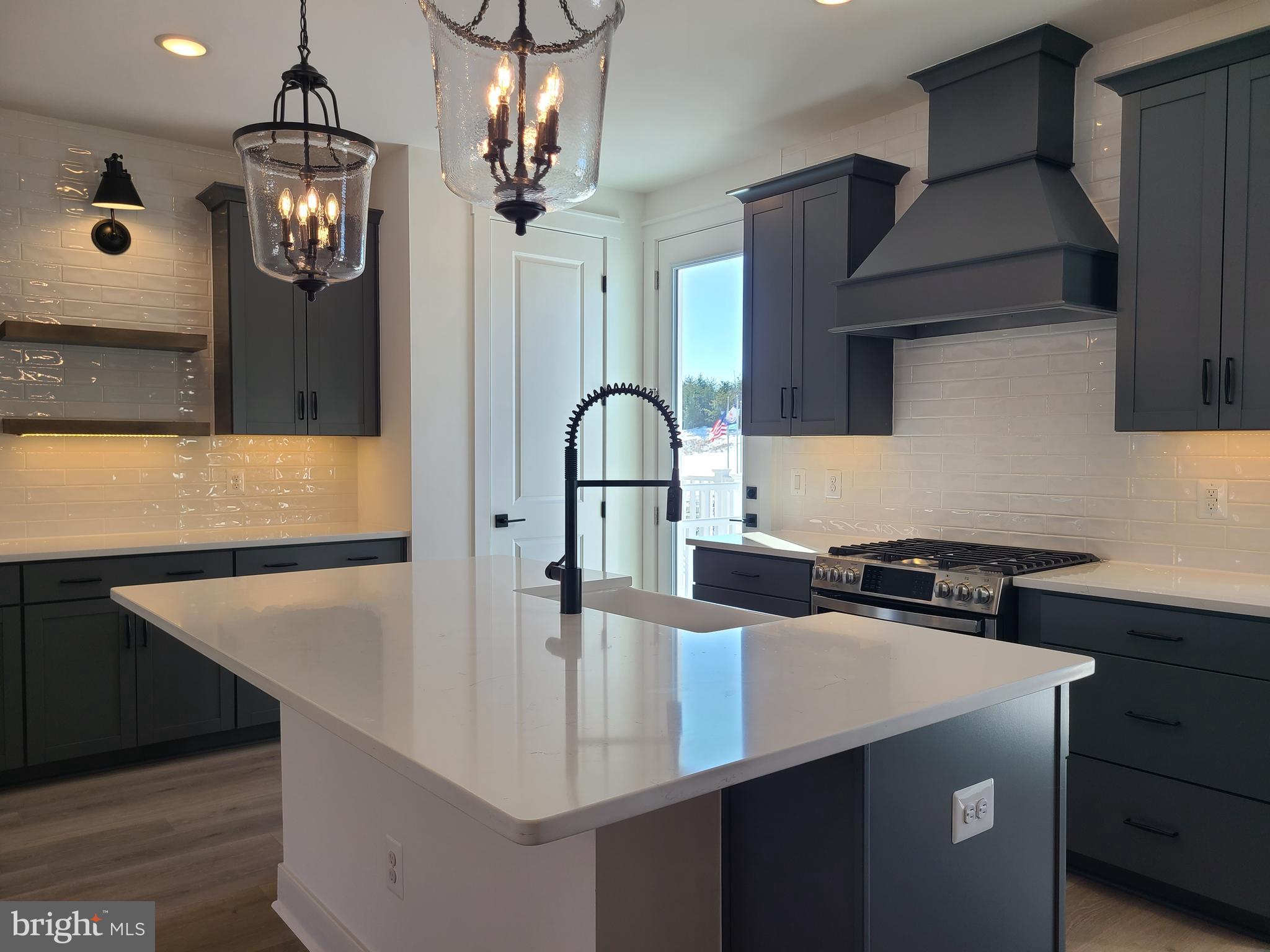 5046 Bigleaf Road Fredericksburg, VA 22407 - Photo 5 of 33 Kitchen
