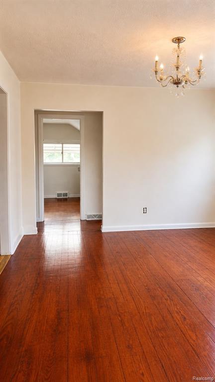 6131 Appoline Street Dearborn, MI 48126 - Photo 4 of 9