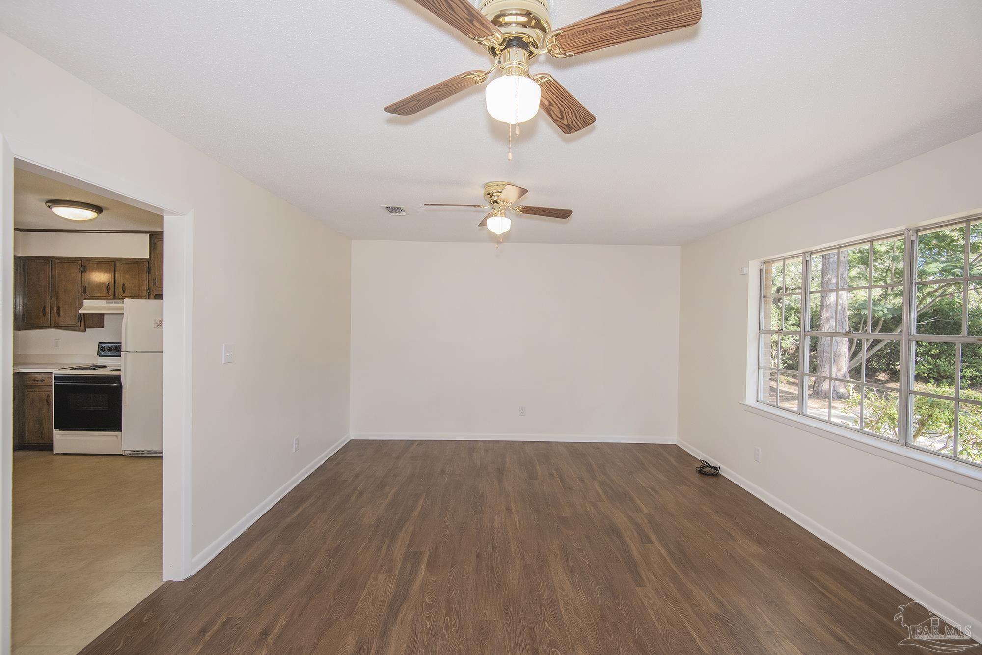 4841 Creighton Road Pensacola, FL 32504 - Photo 8 of 33 Gallery Image 8