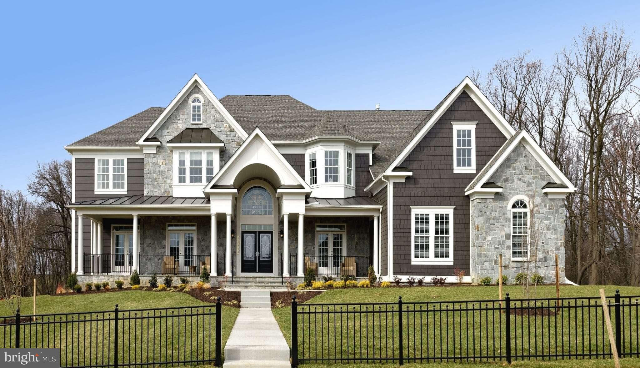 12965 Linden Church Road Clarksville, MD 21029 - Photo 2 of 3 front view of a house with a yard
