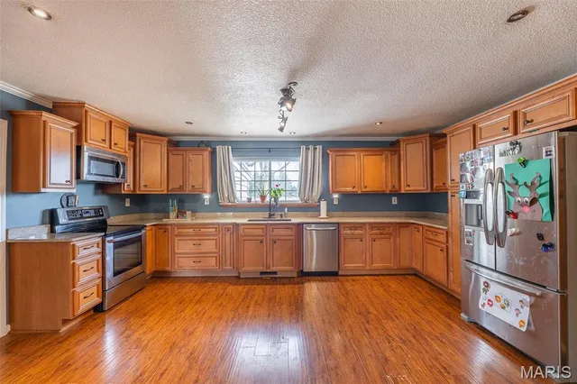 $379,900 | 2450 County Road 629, Fisk, MO 63940