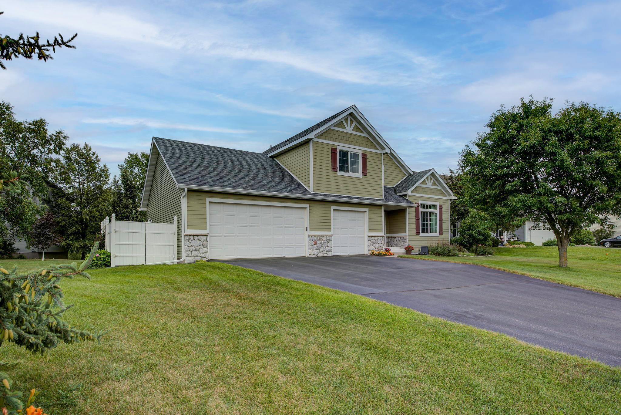 300 Arnica Drive, Watertown, MN 55388 Compass